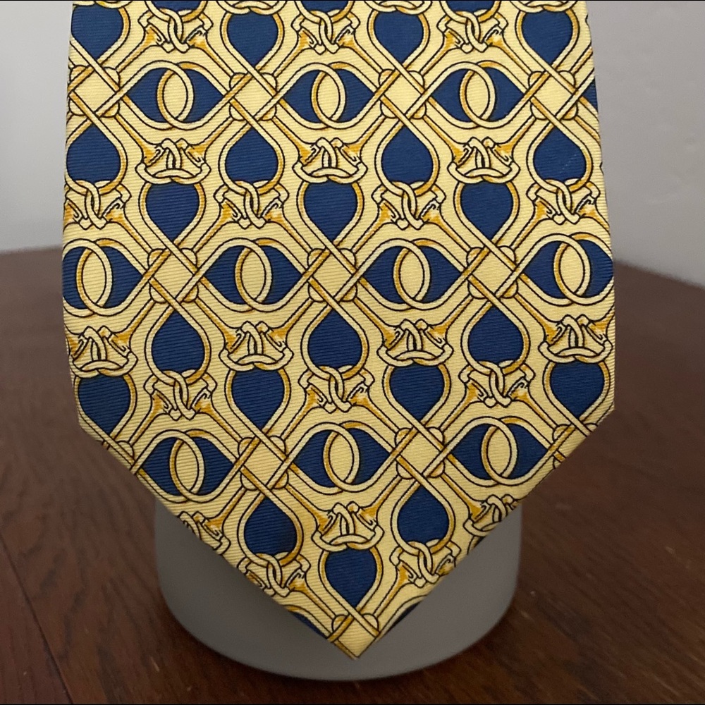 Gucci Tie 100% silk vintage yellow & blue